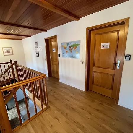 Helles Grosses 2 Bettzimmer Homestay szállás Jerrishoe