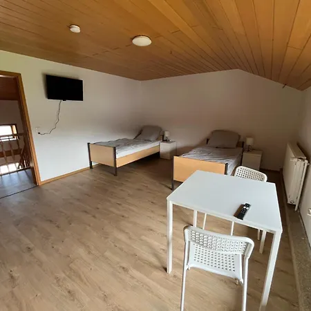 Helles Grosses 2 Bettzimmer *